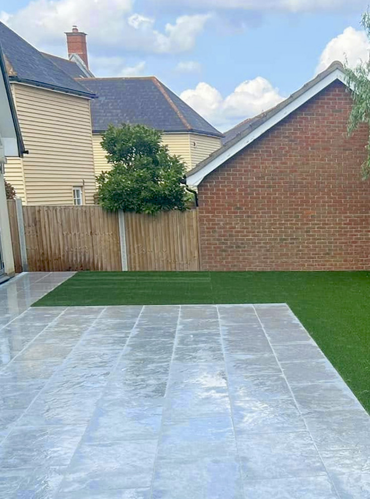 Sandstone patio in Essex